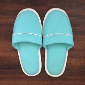 New Victoria’s Secret Blue Soft Comfy Slippers